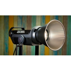 alquiler luz led aputure 300x madrid